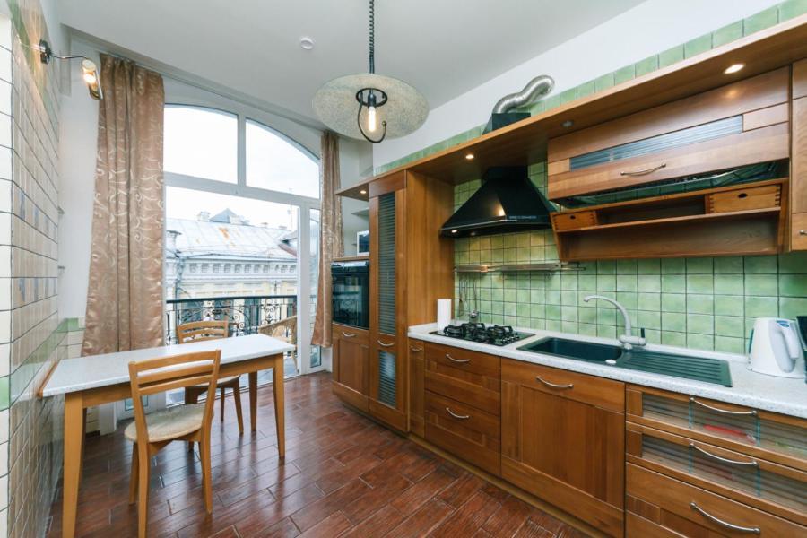 كييف Apartment On Mala Zhytomyrska Street 17 المظهر الخارجي الصورة